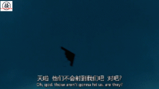 【盘点】神秘巨大怪物袭击纽约市,军方轰炸机无效,主角直升机坠毁!